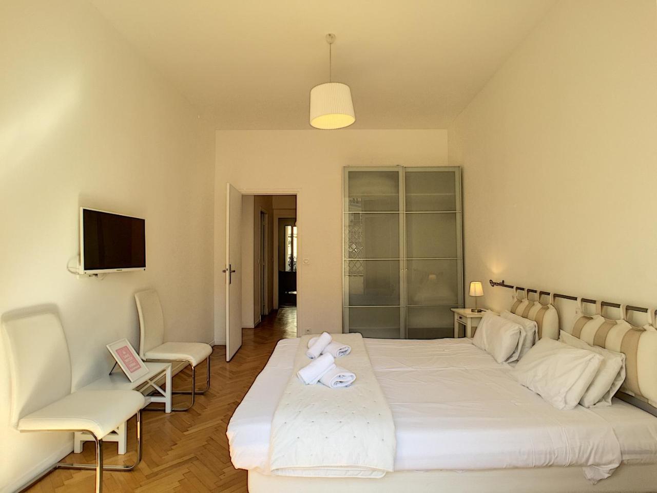 Nestor&Jeeves - Provence Terrasse - Central - By Sea - South Terrace Niza Exterior foto