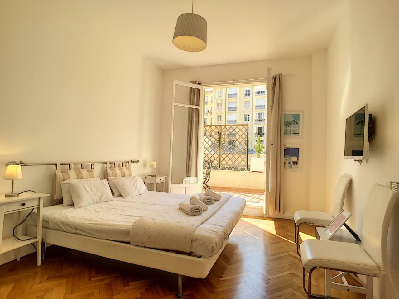 Nestor&Jeeves - Provence Terrasse - Central - By Sea - South Terrace Niza Exterior foto