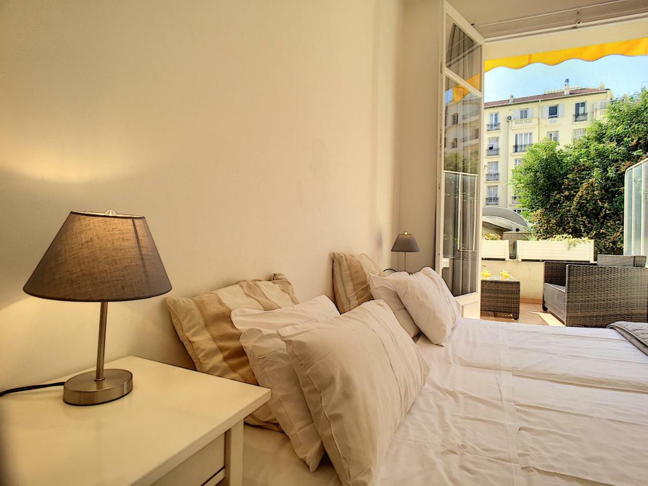 Nestor&Jeeves - Provence Terrasse - Central - By Sea - South Terrace Niza Exterior foto